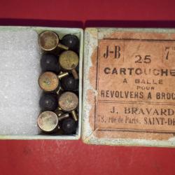 Boite incompl&egrave;te de 10 cartouches 7MM Broche - Fabrication Armurier J. BRAVARD &agrave; Saint Denis
