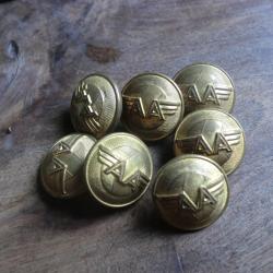 bouton bomb&eacute;e  pour uniforme  aviation  air  X 7