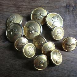 bouton bomb&eacute;e  pour uniforme   X 13