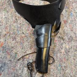 Ceinturon noir western article center, 100cm 70x3  (C05)