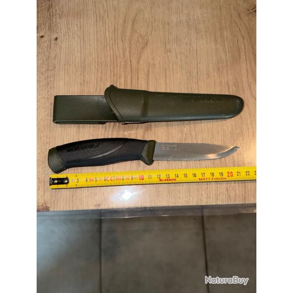 COUTEAU MORAKNIV COMPANION Vert