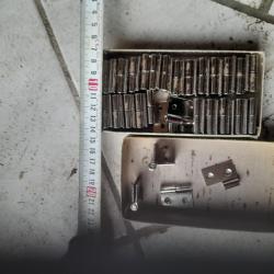 Charni&egrave;re petit meuble