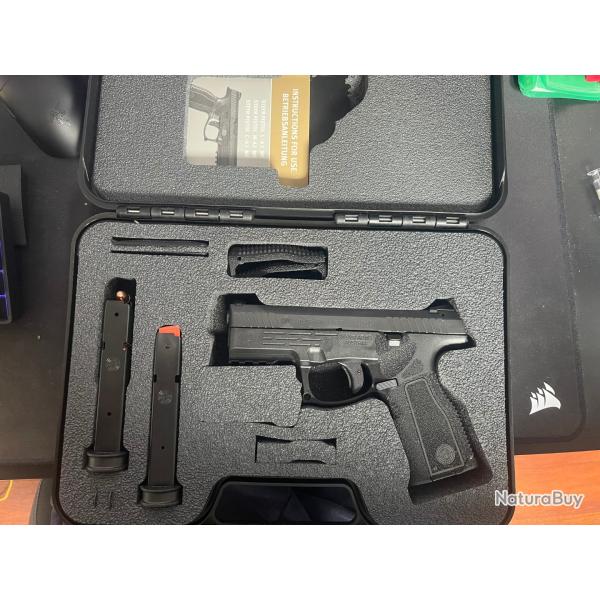 STEYR - PISTOLET STEYR M9-A2 BLACK VIS�E TRAPEZO�DALE CAL.9x19
