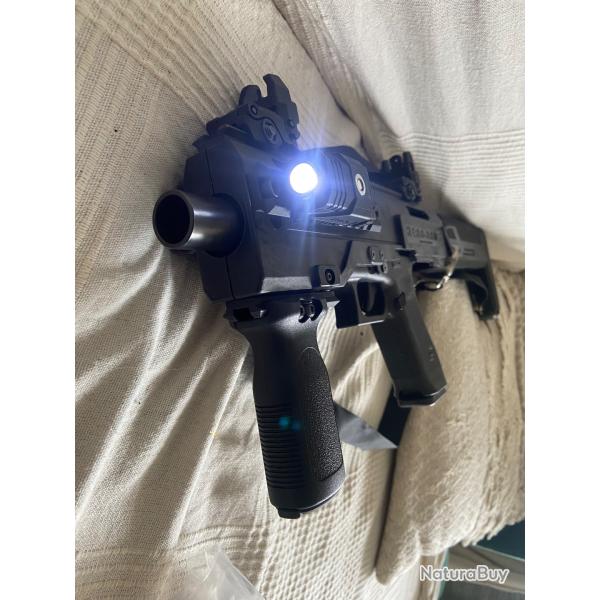 Glock17 gen5 pak avec crosse roni