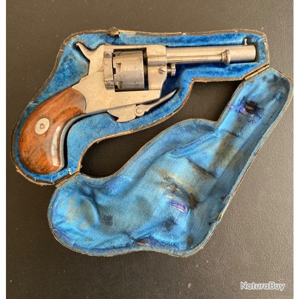 Tr�s rare et magnifique R�volver LEFAUCHEUX 22 7coups simple et double action
