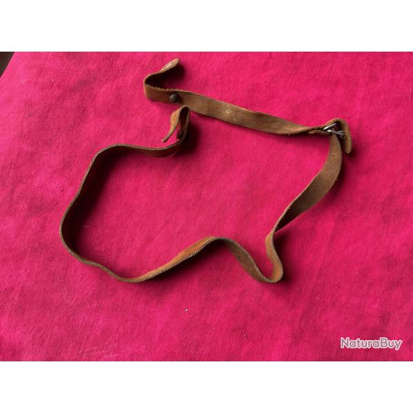 Bretelle en cuir nubuck, pas de prix de r�serve.