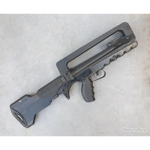 Lot complet Famas F1