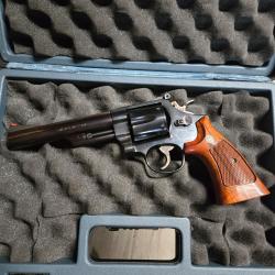 Revolver smith et wesson mod&egrave;le 29 cal 44 magnum