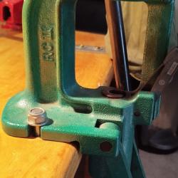 Presse RCBS Rock Chucker 2 et presse RCBS Piggy back 2