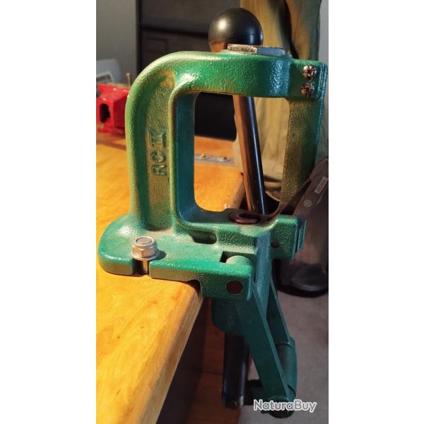 Presse RCBS Rock Chucker 2 et presse RCBS Piggy back 2