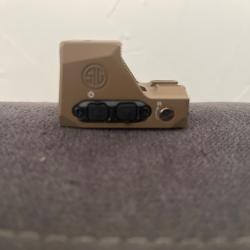 Point rouge ROM&Eacute;O -XCOMPACT PRO