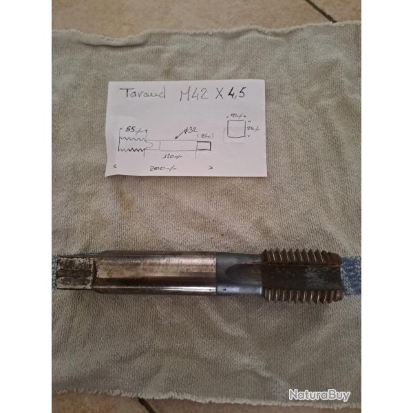 Taraud M42x4.5