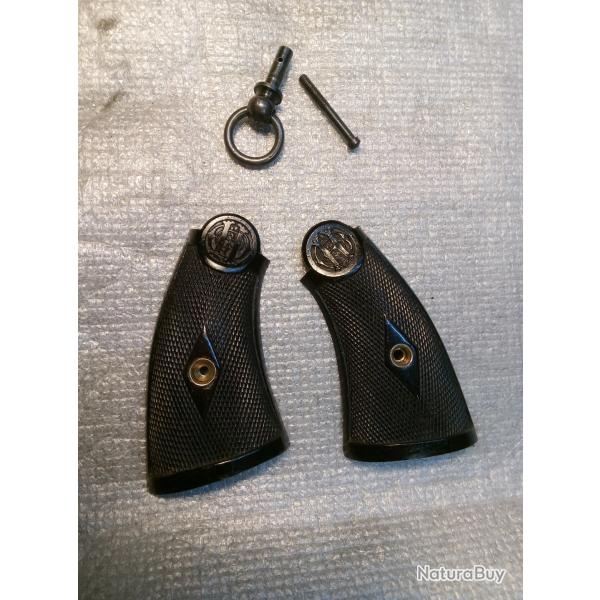 Lot plaquettes et anneau de dragonne pour Revolver 92 espagnol type Smith