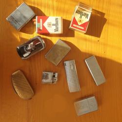 Lots briquets anciens.