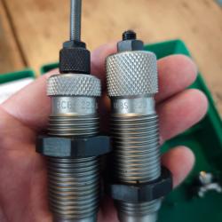 Jeu d'outils RCBS 223 Remington + Shell Holder N&deg;10 RCBS