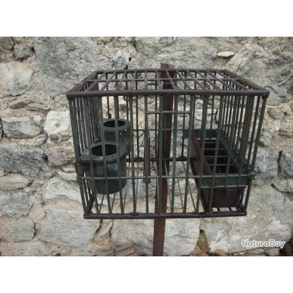 Cages a grives(ou autres) plastiques comme neuves.