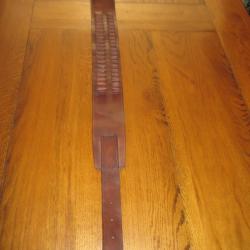 CARTOUCHIERE EN CUIR POUR CALIBRE 7X64