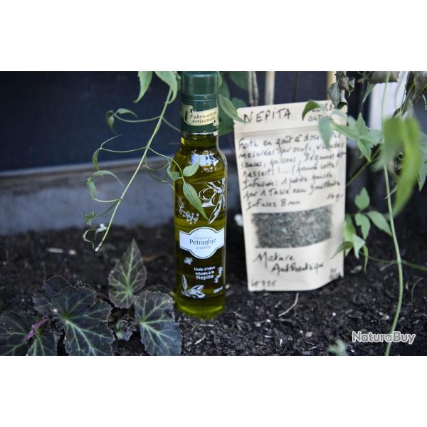 Huile d'olive a la nepita: fraicheur et saveurs