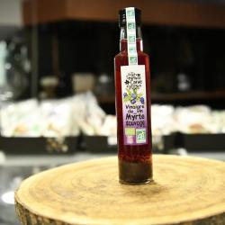 Vinaigre de vin au myrte sauvage: saveurs corse