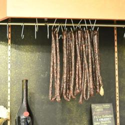 Le fitone: figatelli secs en forme de ficelle