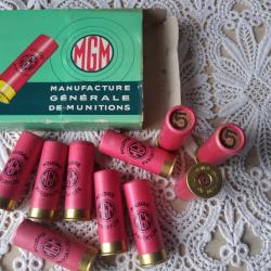 BO&Iuml;TE DE 10 CARTOUCHES DE COLLECTION MGM.Cal 12.NEUVES