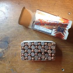 Boite 50 cartouches 22 Long Rifle Winchester.