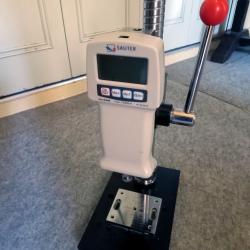 Presse sp&eacute;cialiste tir de pr&eacute;cision longue distance.