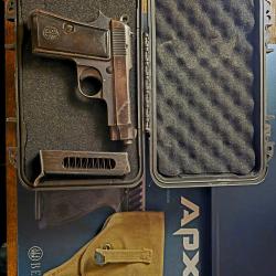 Beretta M35 1944 mono-matricule WW2 avec holster d'origine et bo&icirc;te rigide de transport.