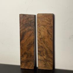 Superbe plaquettes en noyer Fran&ccedil;ais pour manche de couteaux ou dagues  !!! n*13