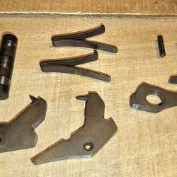 Ensemble de percussion - MANUFRANCE ROBUSTE 220 - Cal. 12/65 - OCCASION