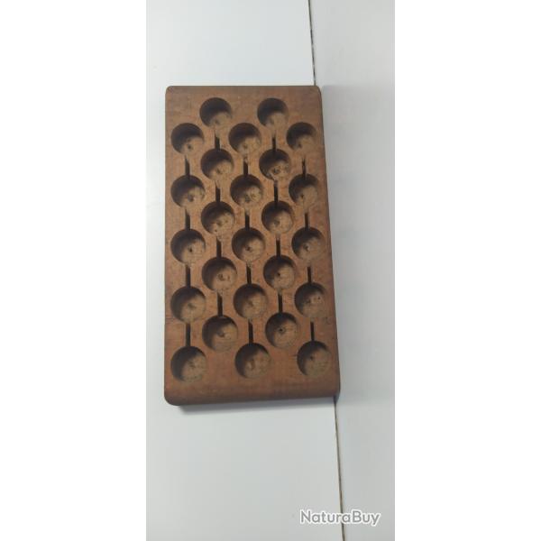 planchette pour fabrication de cartouches calibre 16 en bois