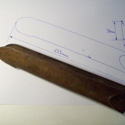 bois de devant de carabine ou fusil ancien voir les photos