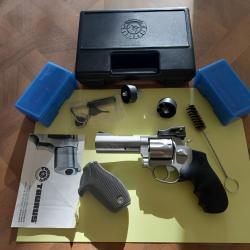 Taurus 627 Tracker 4"