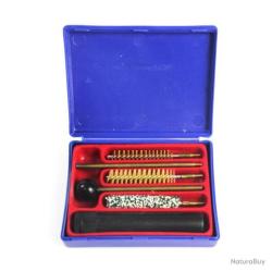 KIT DE NETTOYAGE POUR PISTOLET OU REVOLVER CALIBRE 9MM - .38 - .357