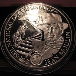 m&eacute;daille " Jean Moulin " 1939-1945 TTB sous capsule