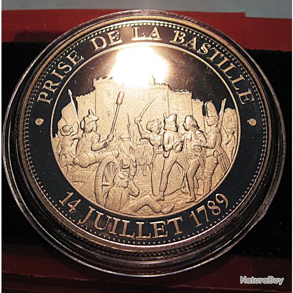 m�daille " prise de la Bastille "  14 juillet 1789 TTB sous capsule