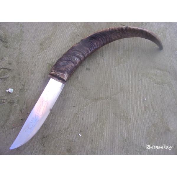 couteau corne naturelle