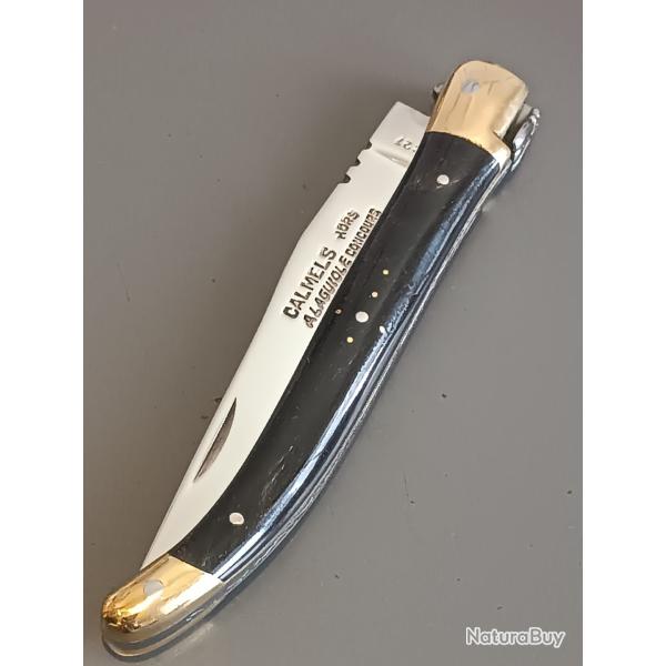 ANCIEN COUTEAU LAGUIOLE CALMELS HORS CONCOURS, XX�me, manche corne, guilloch�