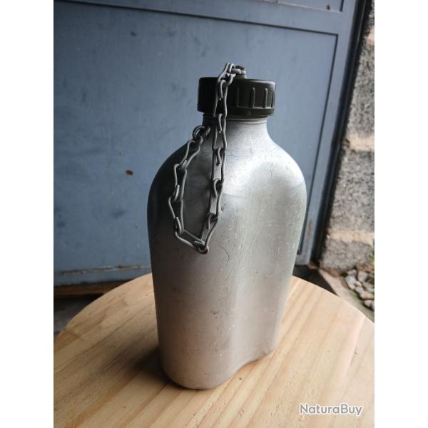 Gourde reglementaire arm�e fran�aise