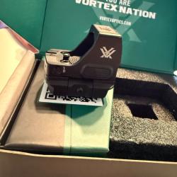 Points rouges de tir et tactique Vortex Optics Defender-CCW