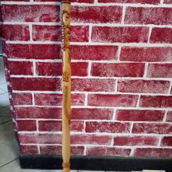 Vend canne sculpt&eacute;e