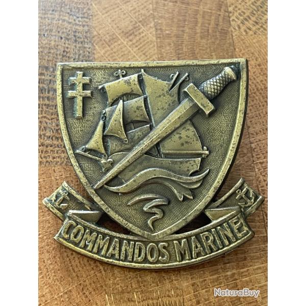 Insigne m�tal  de b�ret commandos marine