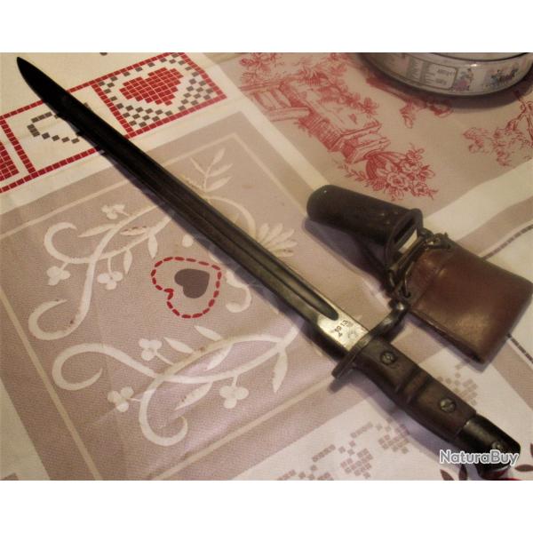 Baillonette US17 avec un morceau d'�tui et support ceinture