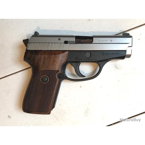 Sig Sauer P239 - 9 mm