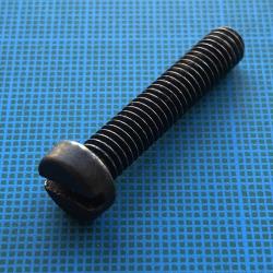 Weihrauch HW25 L: grande vis entre le pontet et le tube d'origine de carabine &agrave; plombs 4.5mm HW 25 L