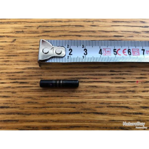 Weihrauch HW25 L: gros rivet du bloc arri�re et de la d�tente d'origine de carabine � plombs HW 25 L
