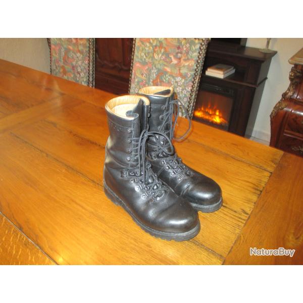 RANGERS DE CHASSEUR ALPINS EN TAILLE  42