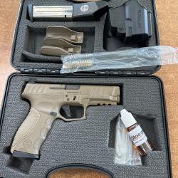 Stoeger STR9 cal 9x19