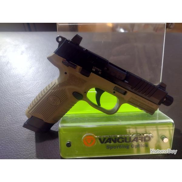 FN 502 T BLK/BLK 1x15+1x10.2