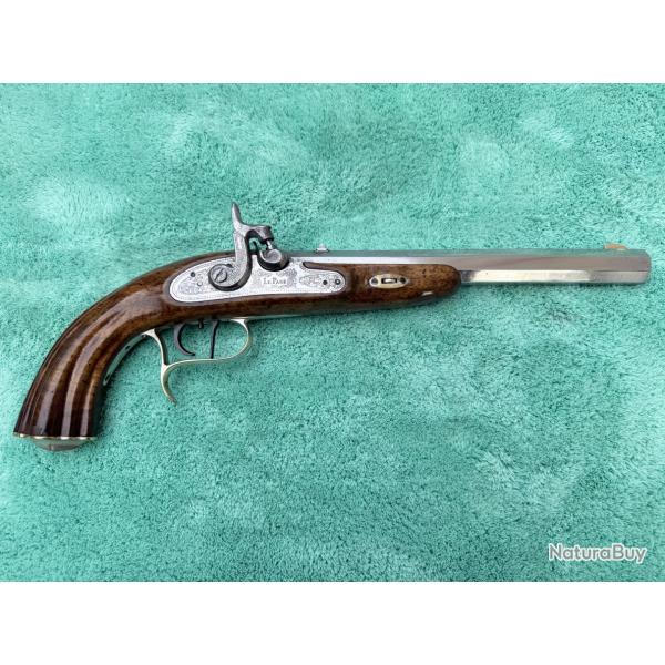 Pistolet poudre noire a percussion